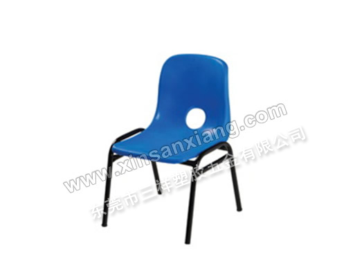 小號(hào)鐵腳靠背椅<br> 凳面(mm)：420×380×595 <br> 高度(mm)：300